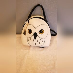 White Harry Pktter Hedwig back pack purse